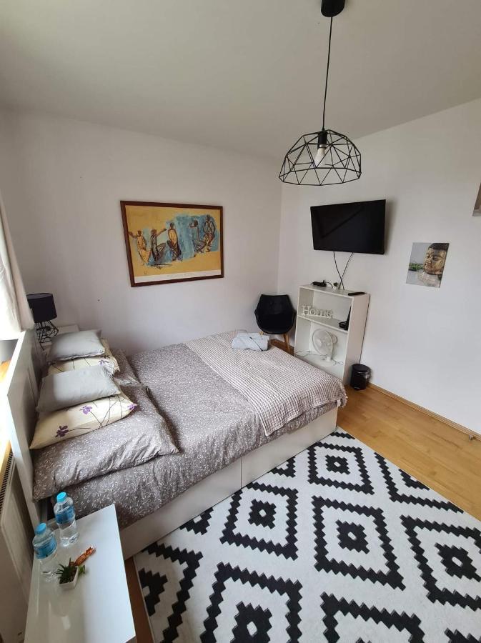 Apartament Francuska Pokoje Rooms Varsóvia Exterior foto